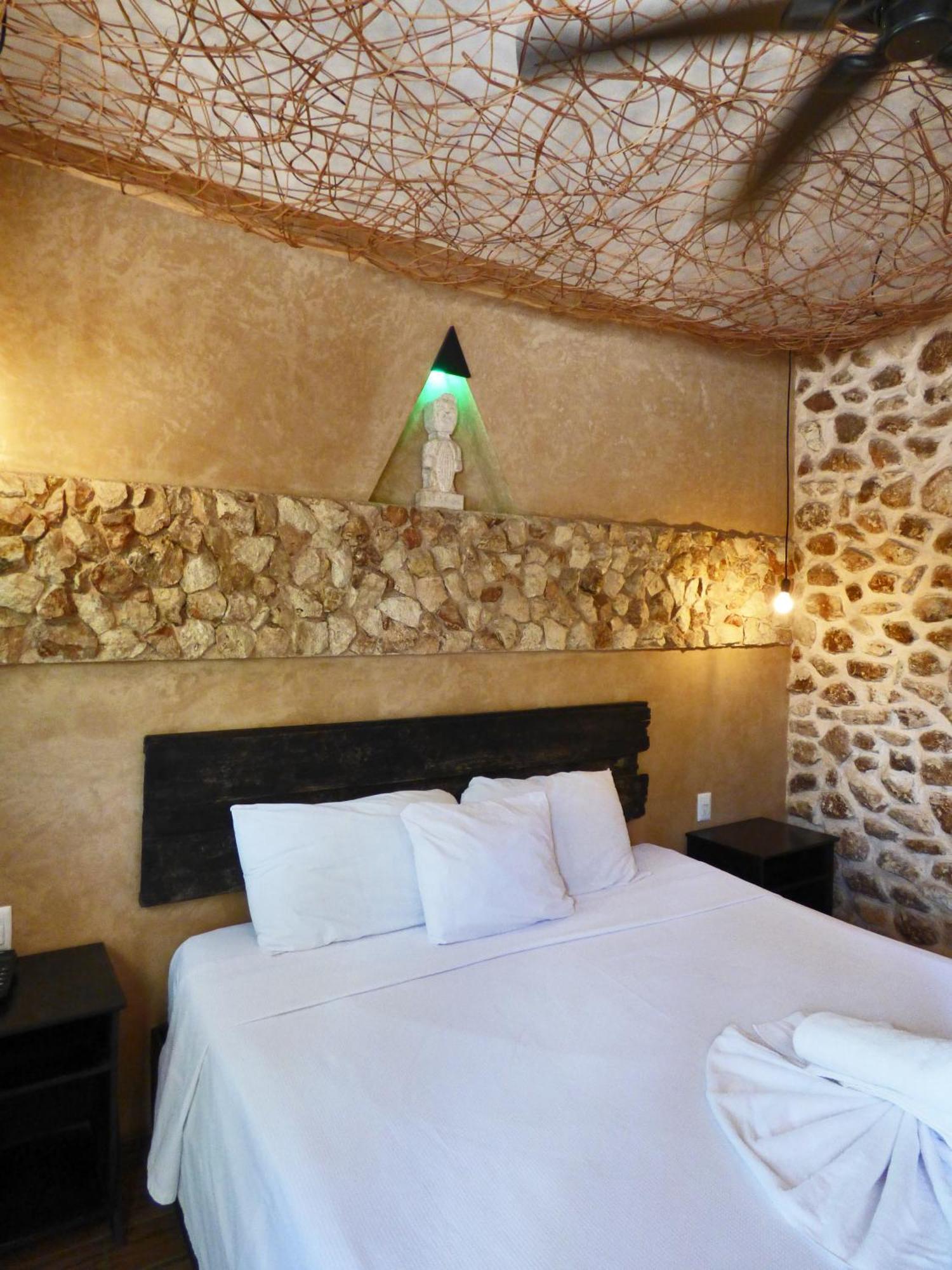 Habitaciones Colonial Zaci 바야돌리드 외부 사진