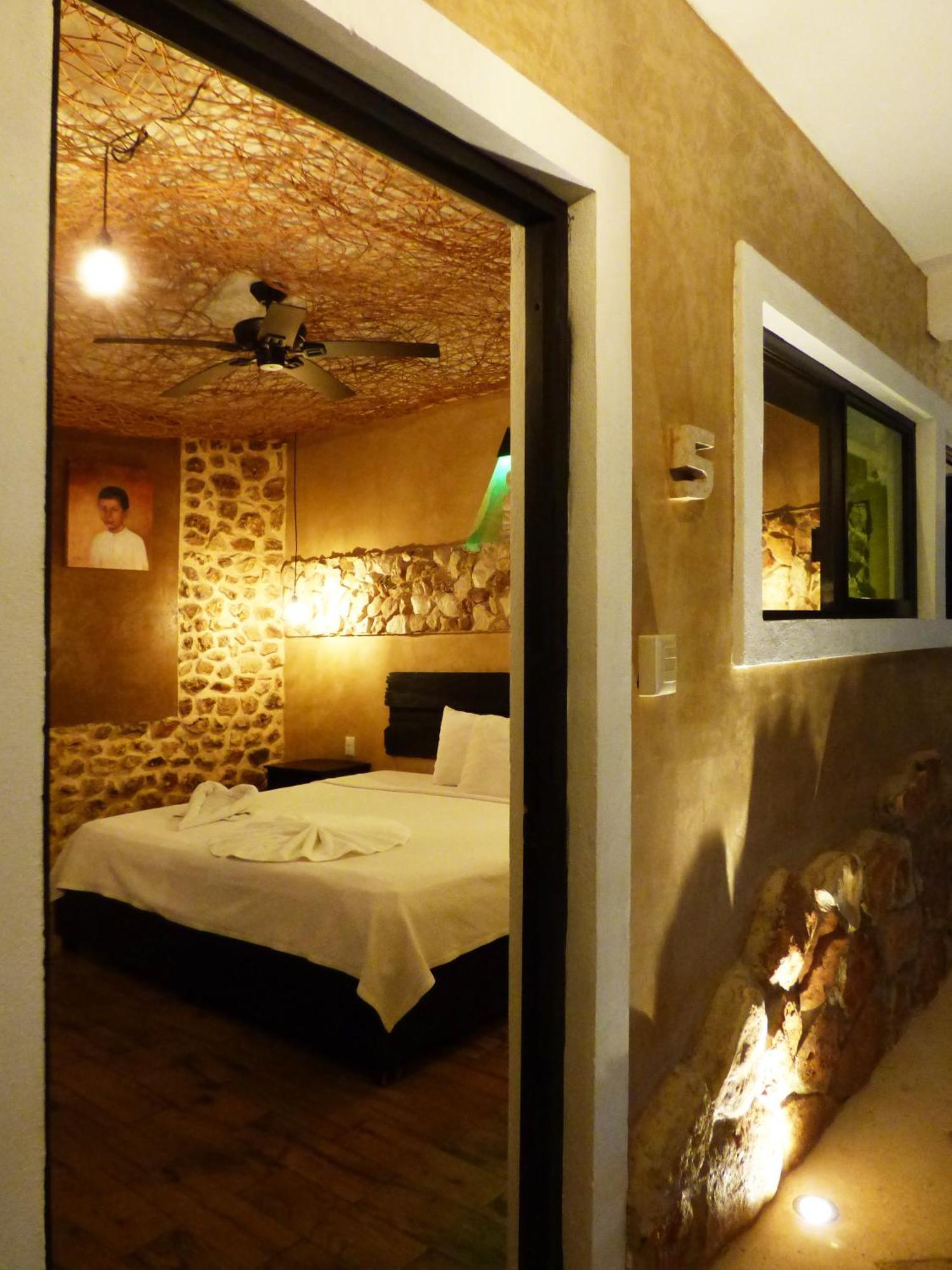 Habitaciones Colonial Zaci 바야돌리드 외부 사진
